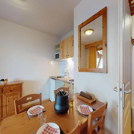 In Chatel Near Linga Gondola * Шамрусс