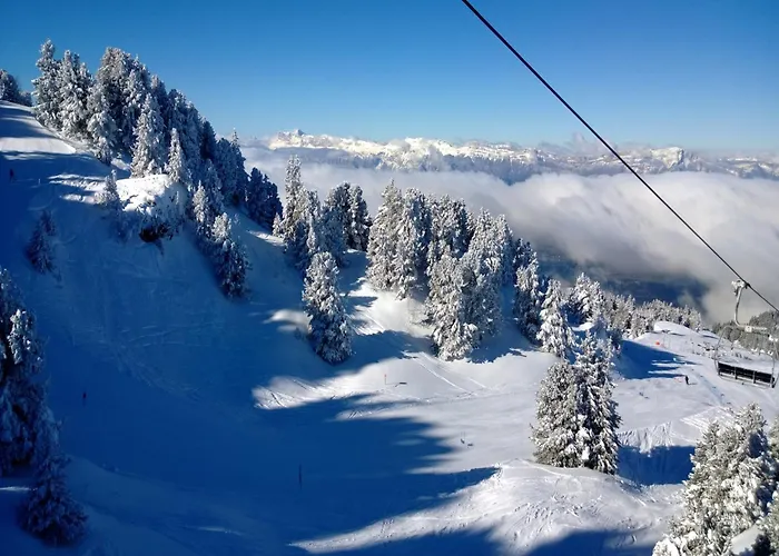 In Chatel Near Linga Gondola
